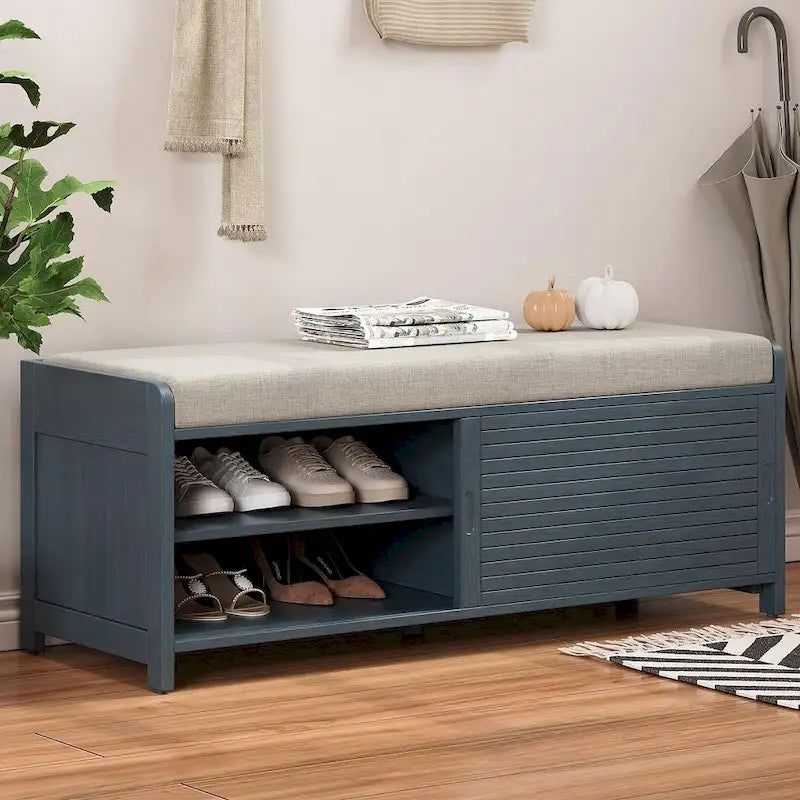 Banco de almacenamiento de madera maciza de 43.30 con persianas contemporáneas de estilo envejecido
