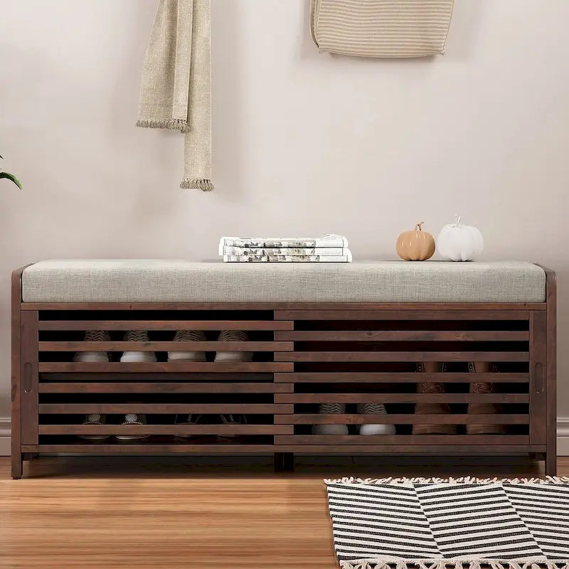 Banco de almacenamiento de madera maciza de 43.30 con persianas contemporáneas de estilo envejecido